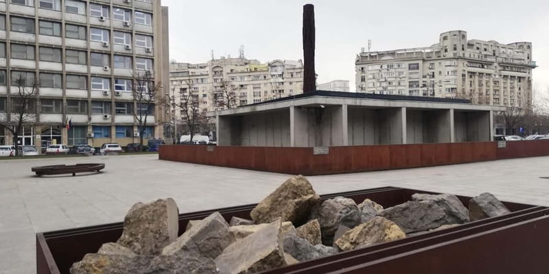 Bucharest: Jewish Heritage Private Walking Tour (group of 8) - Key Points