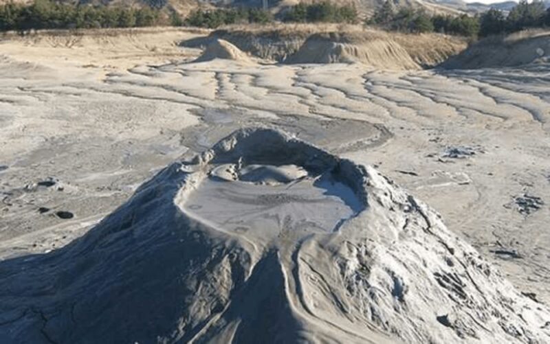 Bucharest: Muddy Volcanoes and Salt Mine Private Day Tour - Who Should Consider This Tour