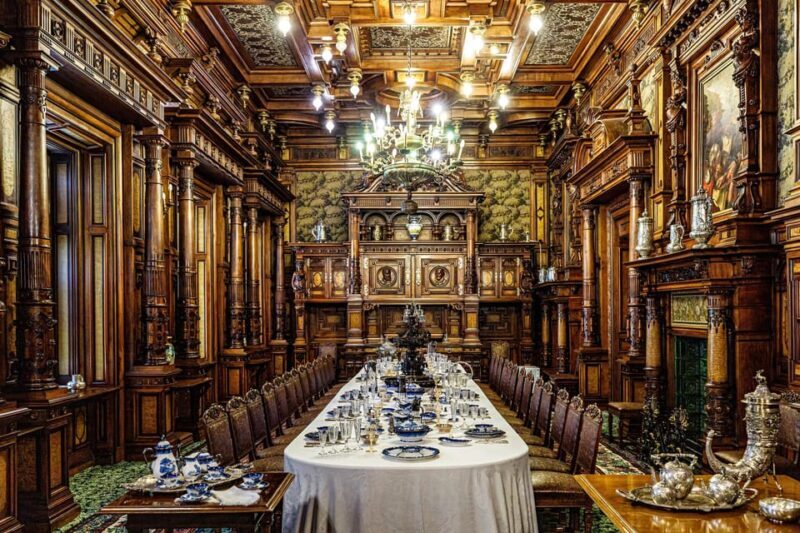 Bucharest : Peles Castle, Dracula's Castle & Brasov Day Trip - FAQ