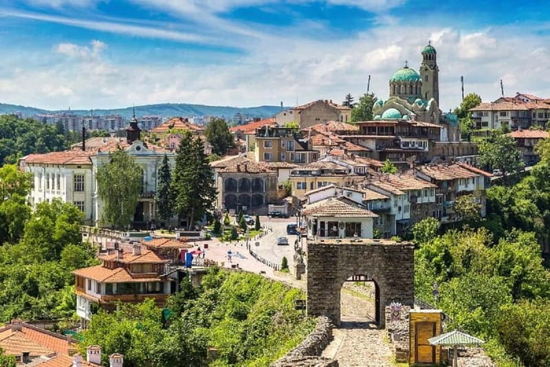 Bucharest: Private Day Trip to Veliko Tarnovo and Arbanasi - FAQs About the Tour
