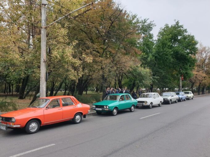 Bucharest: Private Flea Market Tour by Vintage Car - Frequently Asked Questions