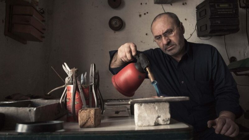 Bucharest: Real Roma Community - Crafting Workshop - Crafting Inclusions and Exclusions