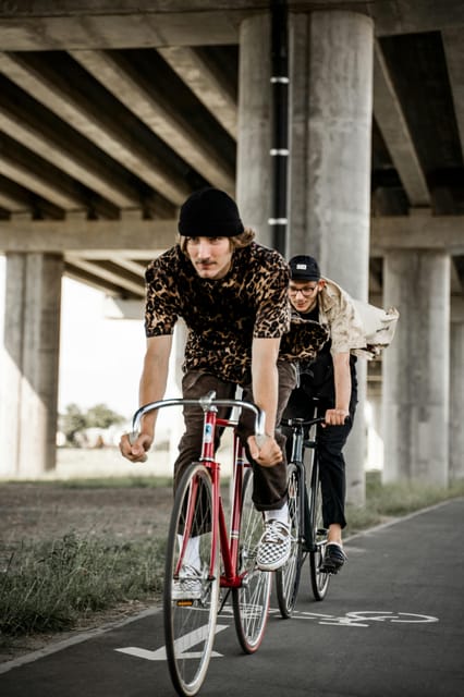 Bucharest: Sightseeing Tour by Bike. Bike-a-rest! - Discovering Bucharest by Bike: An In-Depth Look