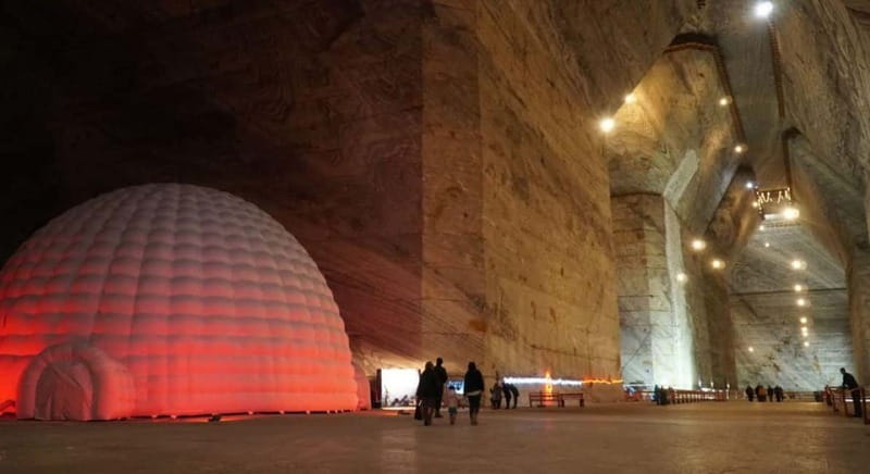 Bucharest: Slanic Salt Mine and Dracula's Tomb, 7 pax group - Key Points