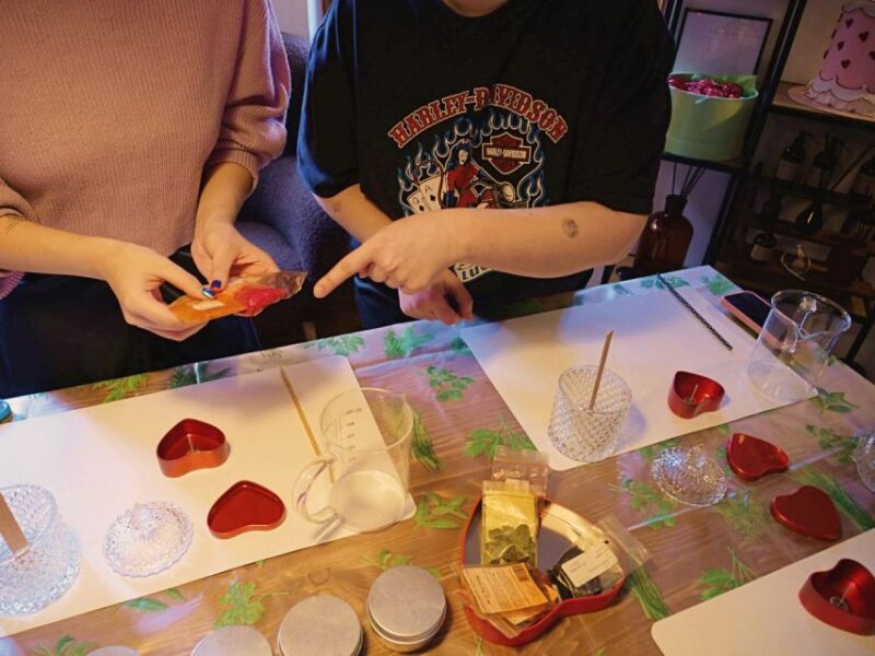 Bucharest: Soy Candle Pouring Workshop in City Center - Good To Know