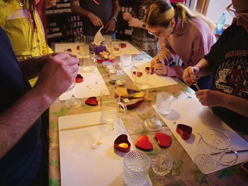 Bucharest: Soy Candle Pouring Workshop in City Center - Group Size and Language