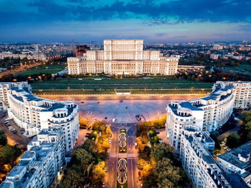 Bucharest: The Underdog of Europe Evening Sightseeing Tour - Good To Know