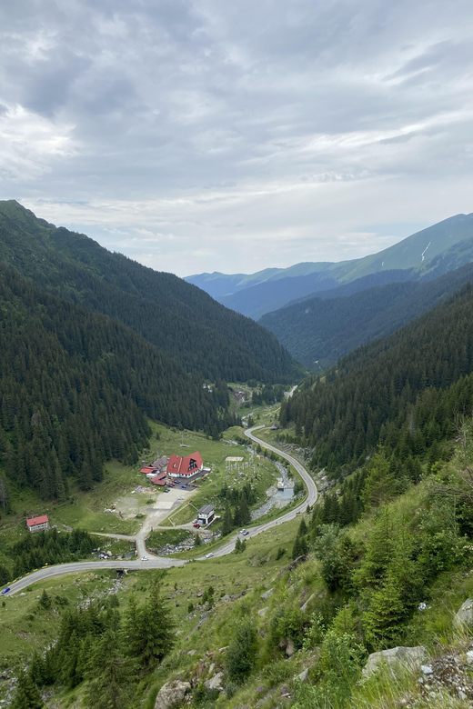 Bucharest: Transfagarasan Road, Famous & Spectacular - Exploring Bucharest Before Departure