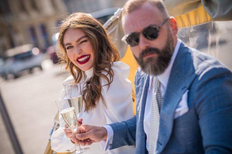 Bucharest: Tuk Tuk Romantic Tour With Minibar - Important Tour Information
