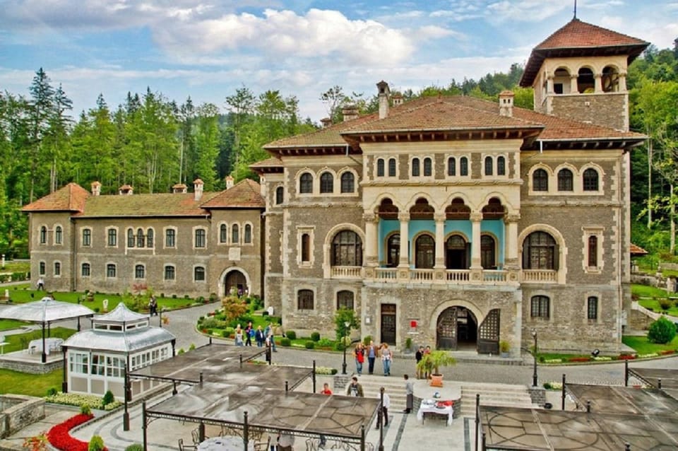 Bucharest : Wednesday, Dracula & Peles 3 Castles Tour 1 Day - Return Journey: Scenic and Reflective