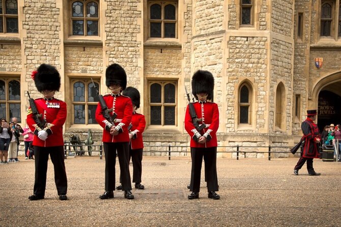 Buckingham Palace & Changing of the Guard Experience - Customer Feedback and Reviews