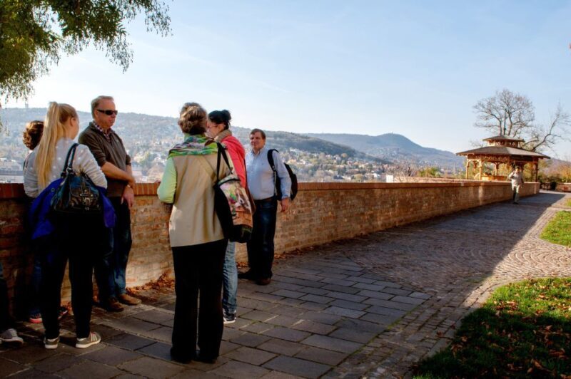 Budapest: All in One Walking Tour with Strudel House Stop - Key Points