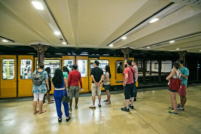 Budapest All in One Walking Tour With Strudel Stop - Tour Itinerary