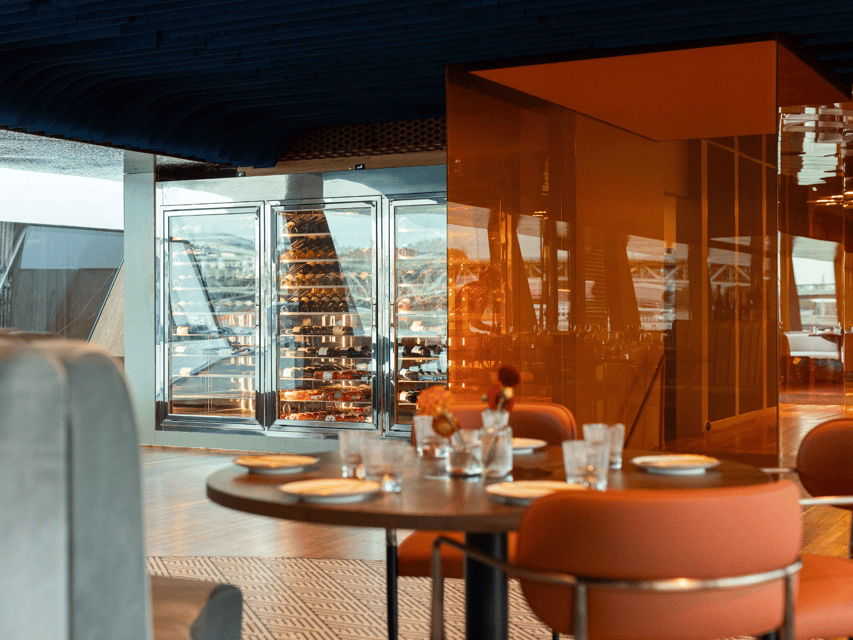 Budapest: BBQ Dinner Cruise w/ Live Music & Unlimited Drinks - What to Expect on the Budapest Dinner Cruise