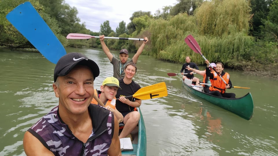 Budapest: Canoeing the Danube w or wo Sauna or Danube Beach - Introducing the Budapest Canoeing Tour: A Unique Way to See the Danube