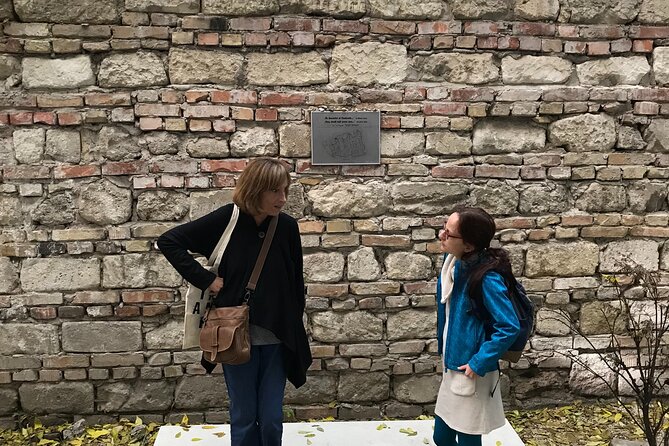 Budapest City Walk in Jewish Quarter - Guided Tour Highlights