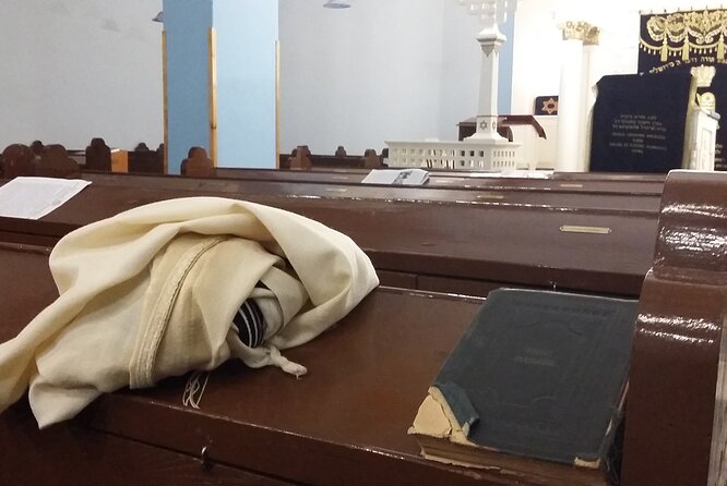 Budapest City Walk in Jewish Quarter - Exceptional Visitor Experiences