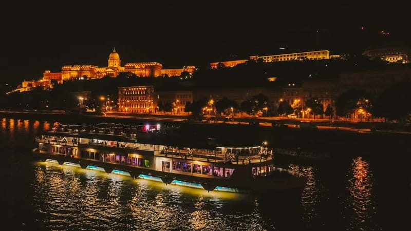 Budapest: Cruisin' Boat Party Tour with Electronic Music - Key Points