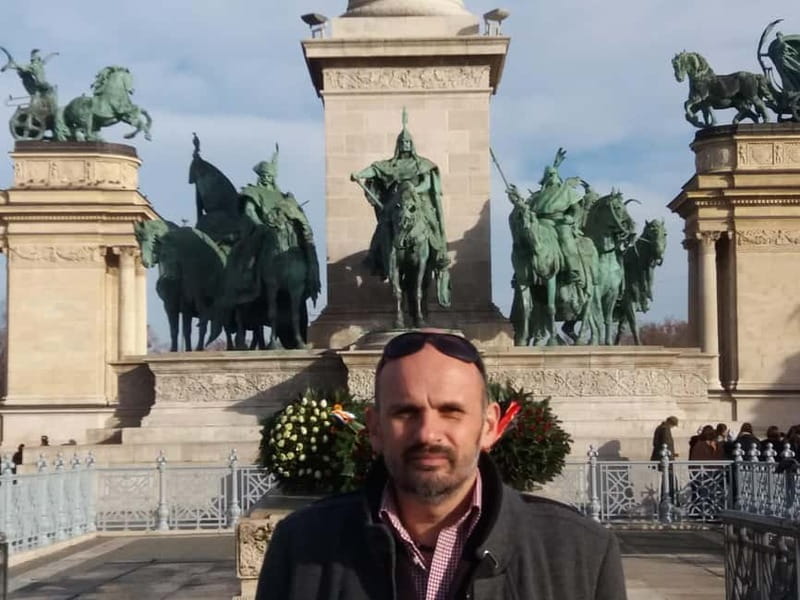 Budapest: Full-Day Private City Tour by Car with Guide - Key Points