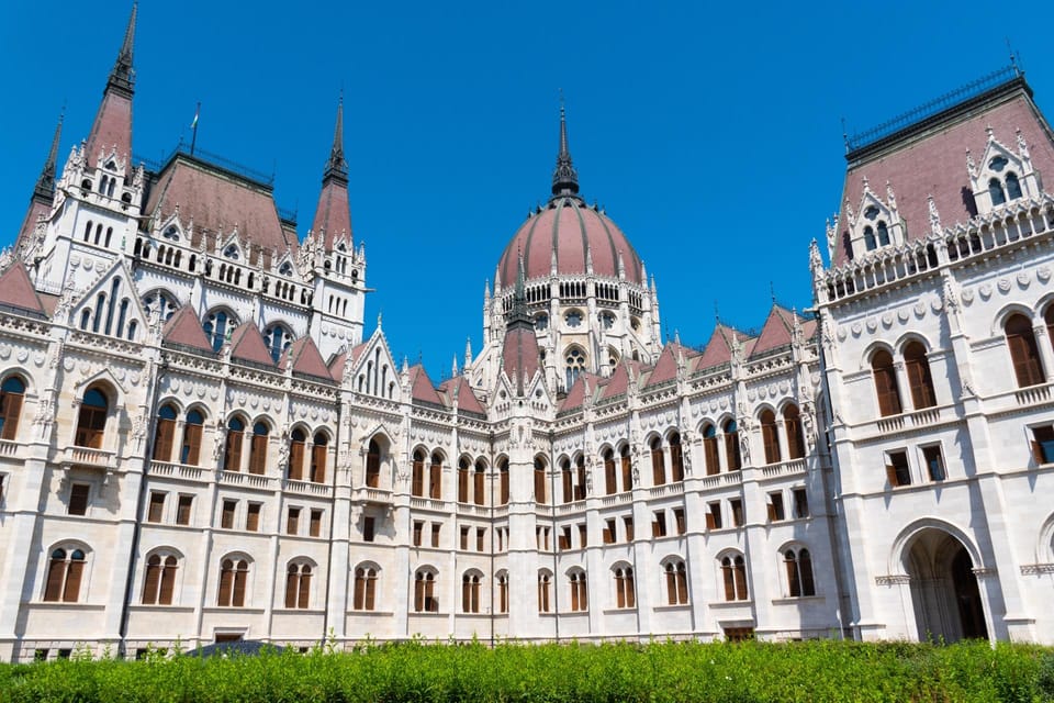 Budapest Old Town and Top Attractions Private Walking Tour - Why Choose This Tour?