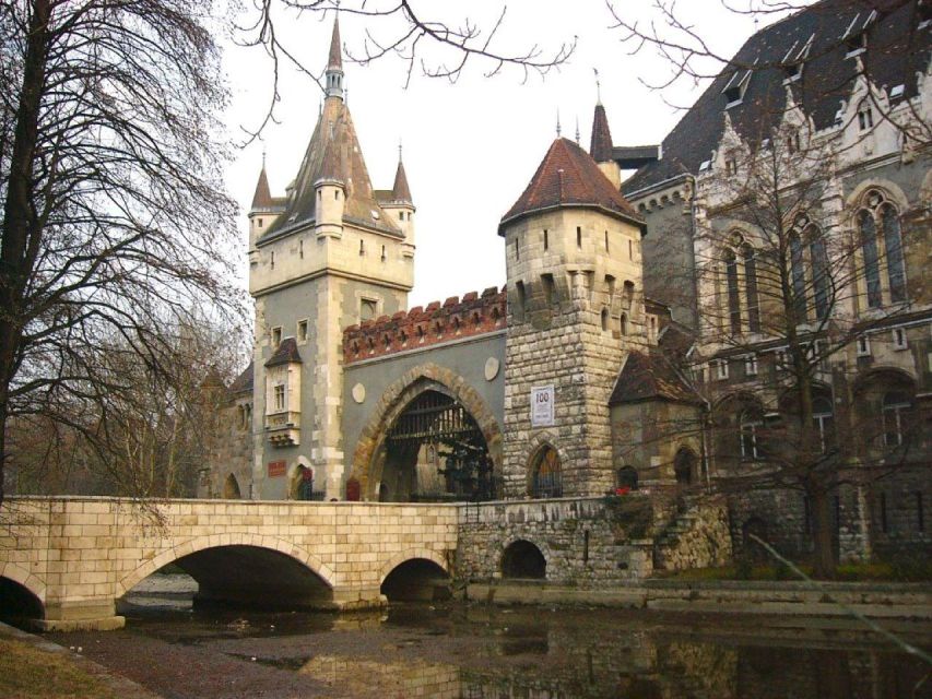 Budapest: Opera, Heroes' Square, City Park&Baths Highlights - A Deep Dive into the Tour Experience