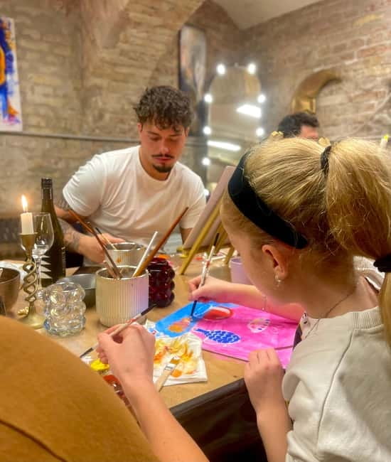 Budapest: Painting Workshop with Snacks and Wine - Exploring the Experience