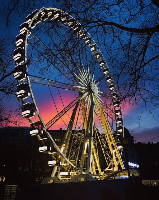 Budapest: Parliament, Christmas Market and Ferris Wheel - Key Points