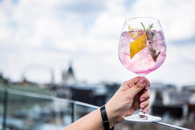 Budapest: Private City Tour with Rooftop Bar Visit - Getting to Know the Tour