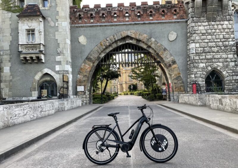 Budapest: Private E-Bike Sightseeing Tour - The Sum Up