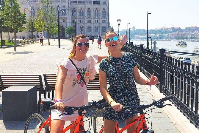 Budapest relaxed bicycle tour at sunset - What We Love About This Tour