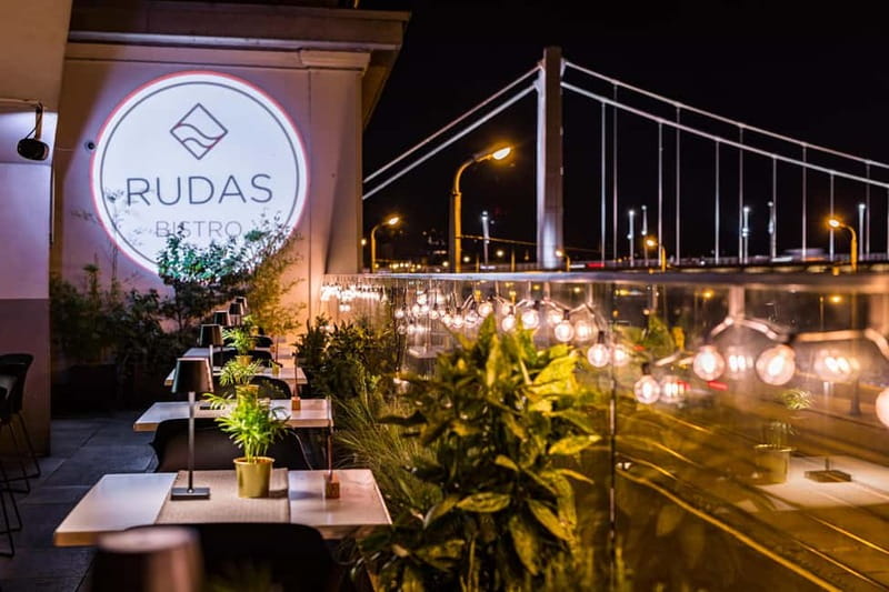 Budapest: Rudas Spa Entry with 3-Course Meal - The Dining Experience: 3-Course Meal and Views