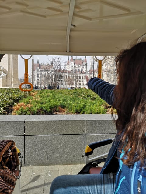 Budapest: Sightseeing Tour by Electric Tuktuk - Discover Budapest with a Silent Electric Tuk Tuk