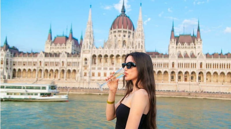Budapest: Sip and Sail River Cruise with Unlimited Prosecco - An In-Depth Look at the Budapest Sip and Sail Cruise