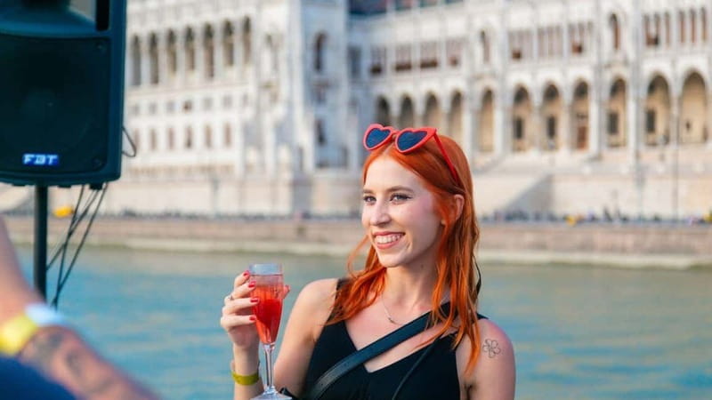 Budapest: Sip & Sail Danube Cruise with Prosecco Cocktails - Who Will Enjoy This Cruise?