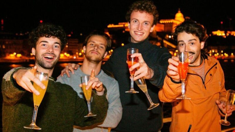 Budapest: Sip & Sail Danube Cruise with Prosecco Cocktails - Key Points