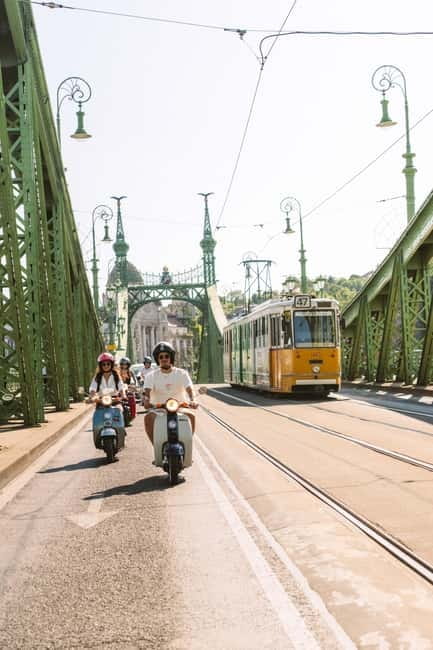 Budapest: Vintage Scooter Sightseeing Tour - Why Choose This Tour?