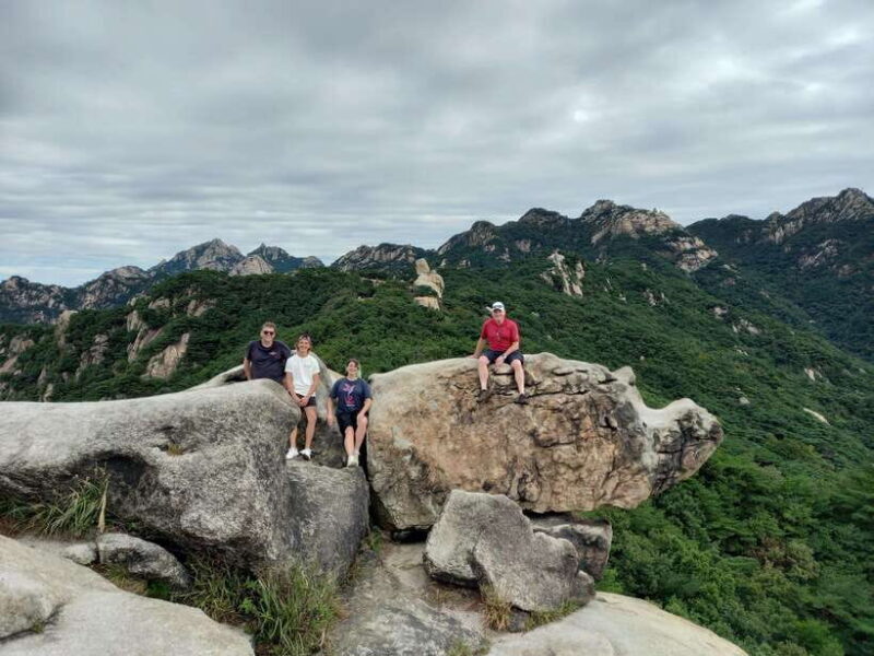 Bukhansan mountain hiking tour - 6 hours - Real Traveler Insights