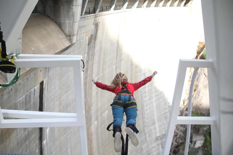 Bungee Jump from 122m + Transport from Barcelona - Key Points
