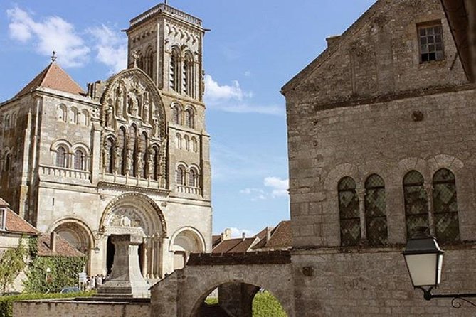 BURGUNDY: VEZELAY & FONTENAY ABBEY - Private Day Trip From Paris by Train - Sum Up