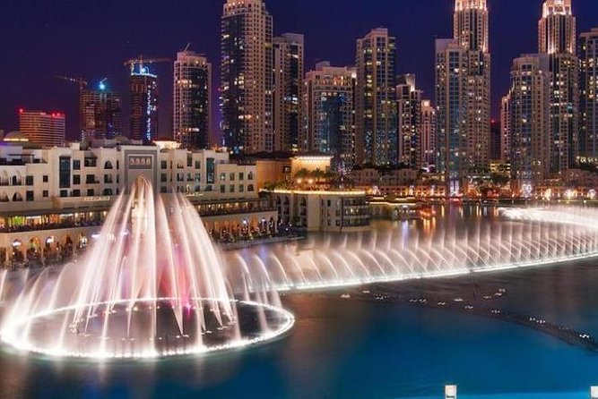 Burj Khalifa Level 124 at the Top Entrance Ticket With One-Way Transfer - Peak vs. Off-Peak Hours