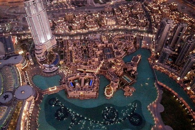 Burj Khalifa Level 124 at the Top Entrance Ticket With One-Way Transfer - What to Expect During Visit