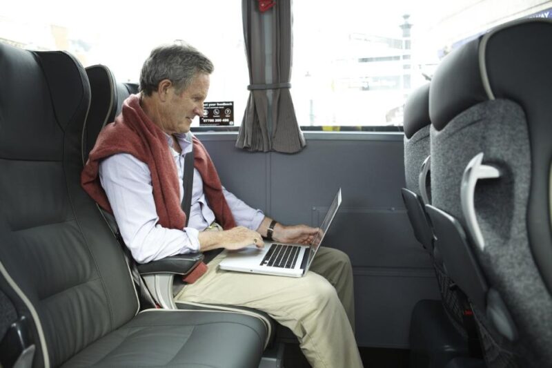 Bus Transfer Between Heathrow and Gatwick Airports - Travel Experience