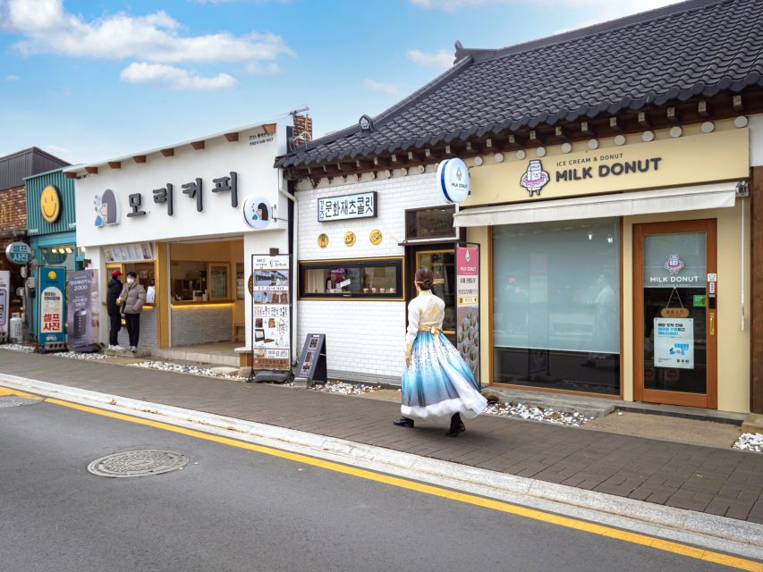 Busan: Gyeongju UNESCO World Heritage Guided Day Tour - Royal Tombs