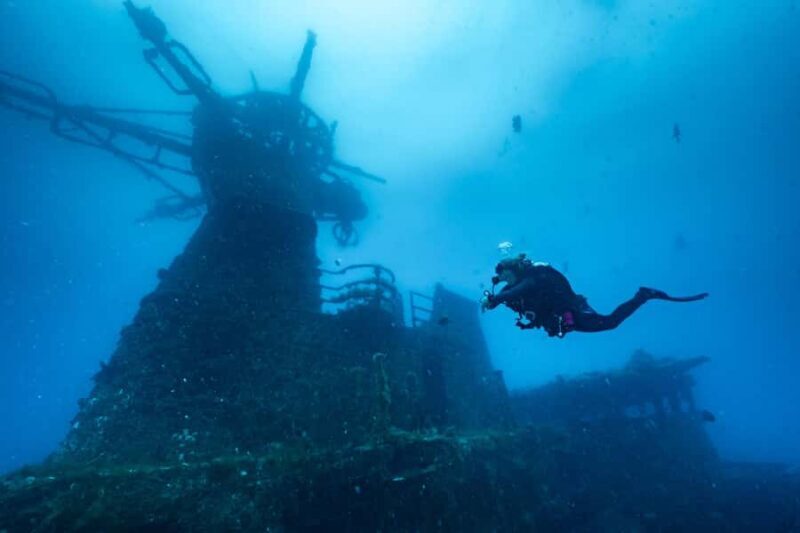 Busselton / Dunsborough : HMAS Swan Wreck Scuba Dive - Introduction: An Underwater Journey with History and Nature