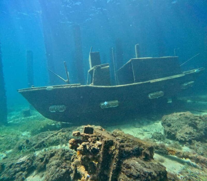 Busselton: Jetty Scuba Dive Tours with Underwater Sculptures - An In-Depth Look at the Busselton Jetty Scuba Tour