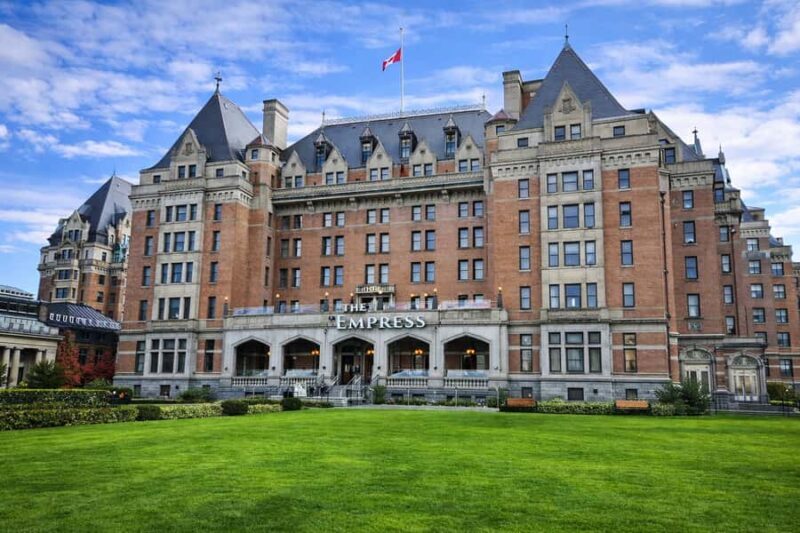 Butchart Gardens Spring & Summer Bloom Highlights (4hr tour) - Practical Details and Transportation