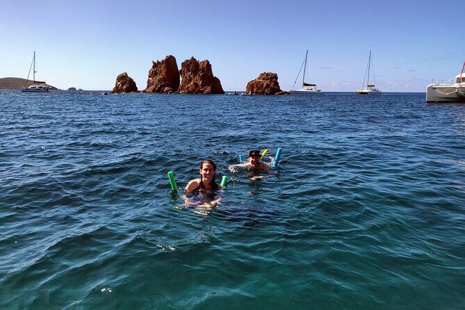 BVI Daytrip on private powerboat with snorkeling - Key Points