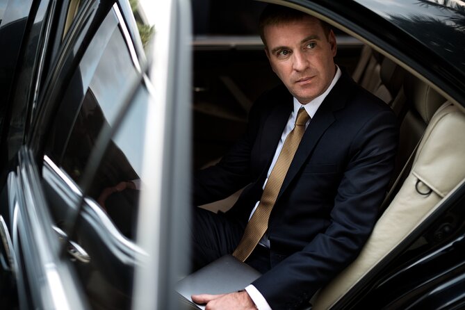 By Hour Car With Chauffeur Services in Paris - Key Points