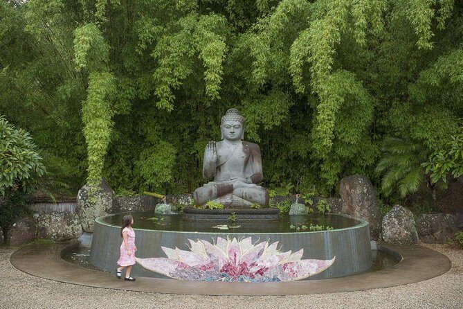 Byron Bay and Beyond Tour Including Cape Bryon Lighthouse Crystal Castle and Bangalow - FAQs