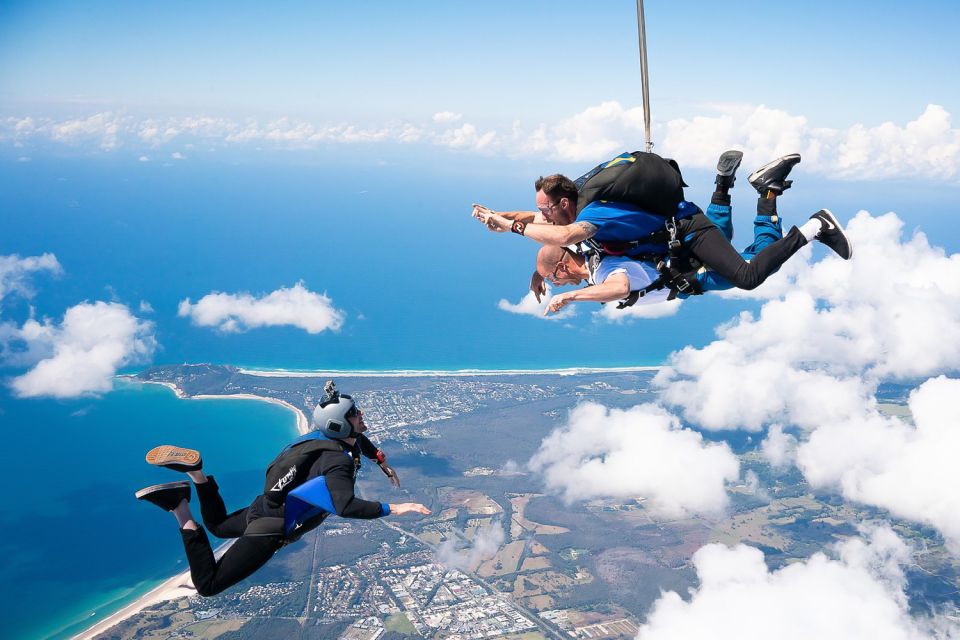 Byron Bay Tandem Skydive With Transfer Options - Frequently Asked Questions